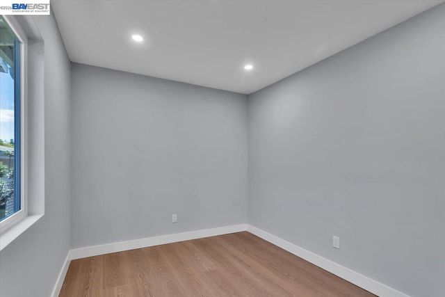 1342 64th Ave, Oakland, CA 94621