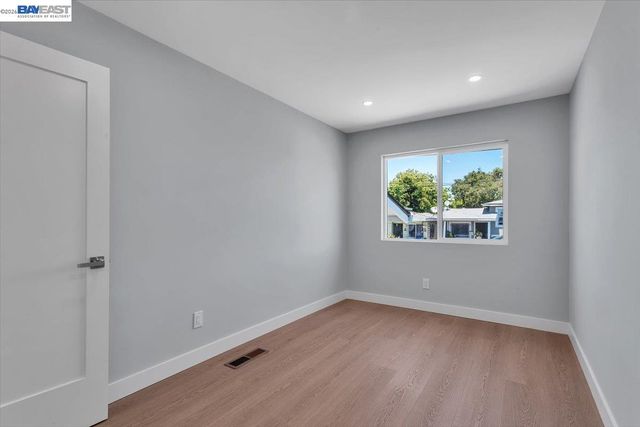1342 64th Ave, Oakland, CA 94621