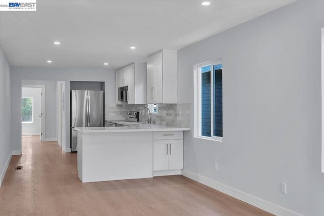1342 64th Ave, Oakland, CA 94621