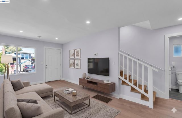 1342 64th Ave, Oakland, CA 94621