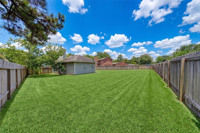 15814 Murrelet Court, Humble, TX 77396