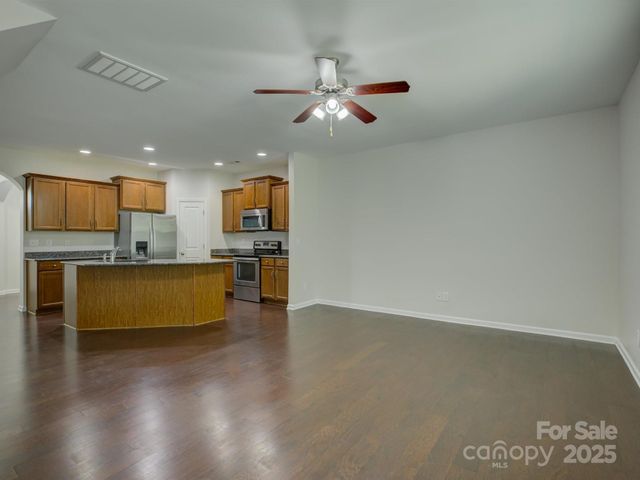 1916 Aston Mill Place, Charlotte, NC 28273