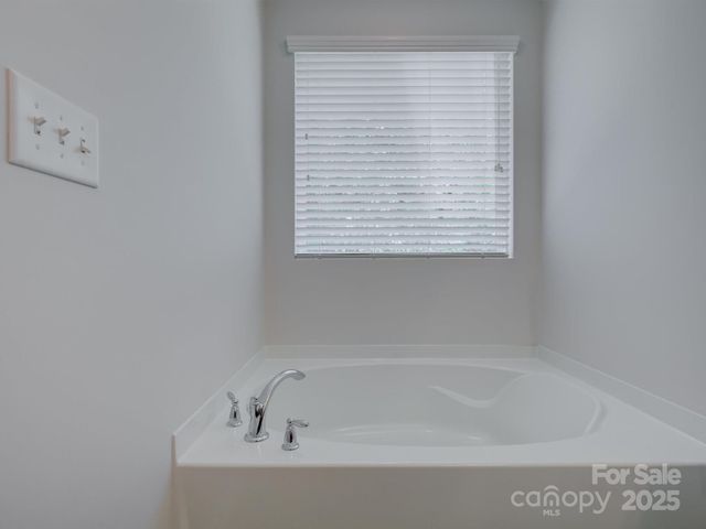 1916 Aston Mill Place, Charlotte, NC 28273