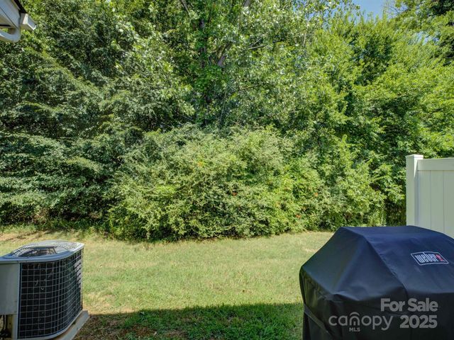 1916 Aston Mill Place, Charlotte, NC 28273