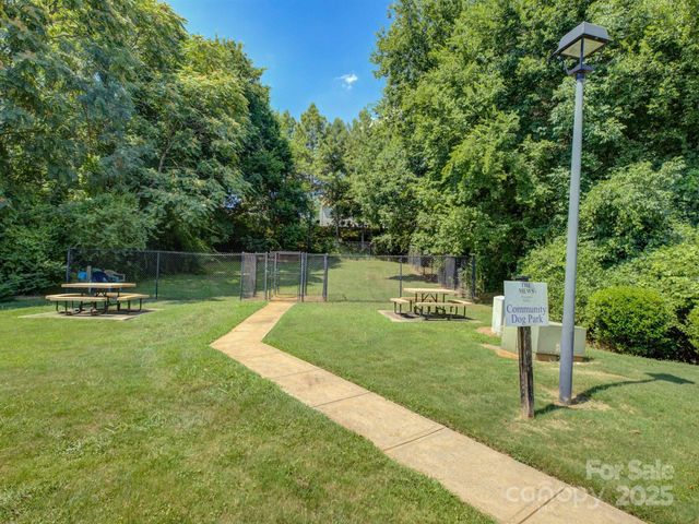 1916 Aston Mill Place, Charlotte, NC 28273