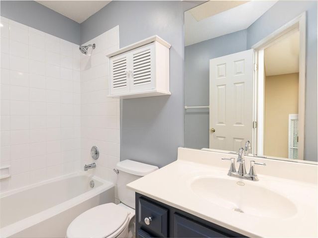 14275 W 147th Terrace, Olathe, KS 66062