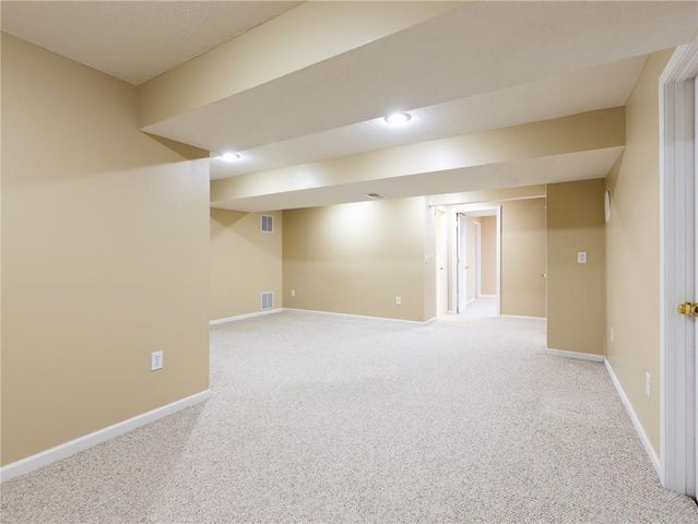 14275 W 147th Terrace, Olathe, KS 66062