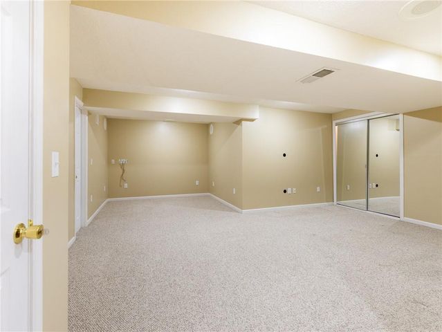 14275 W 147th Terrace, Olathe, KS 66062