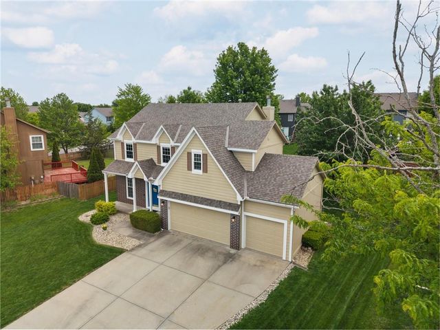 14275 W 147th Terrace, Olathe, KS 66062