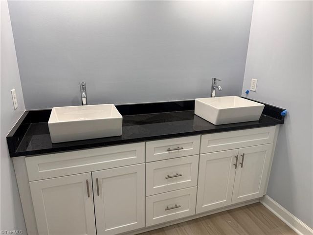 1622 Country Club Road, Yadkinville, NC 27055