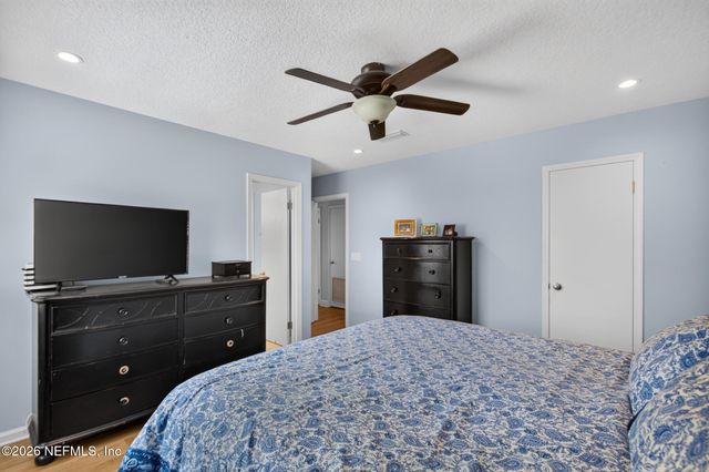 203 PABLO POINT Drive, Jacksonville, FL 32225