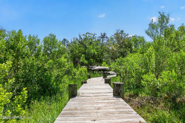 203 PABLO POINT Drive, Jacksonville, FL 32225