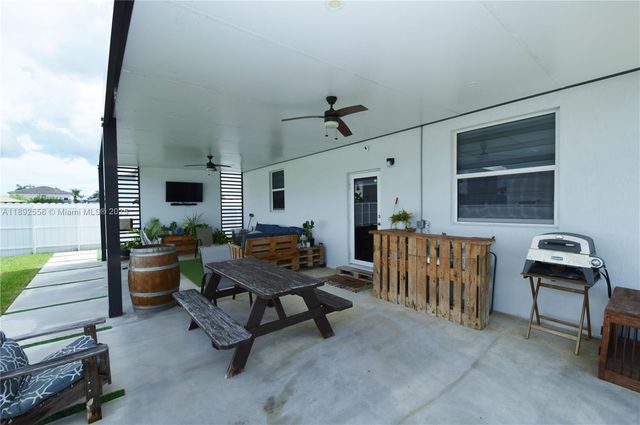 12763 SW 214th Ter, Miami, FL 33177