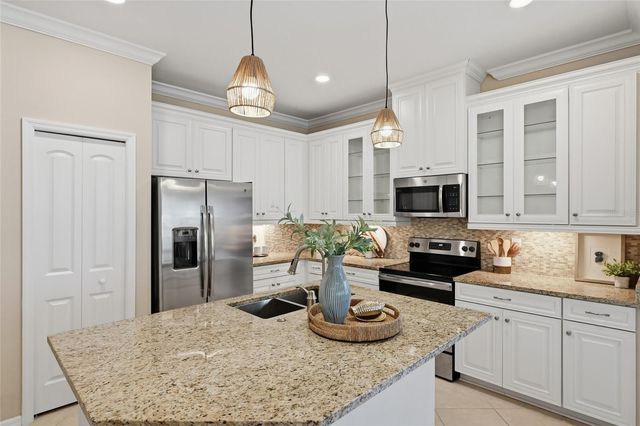 7108 PLAYA BELLA DRIVE, Bradenton, FL 34209