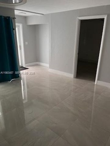 11712 SW 13th St, Miami, FL 33184