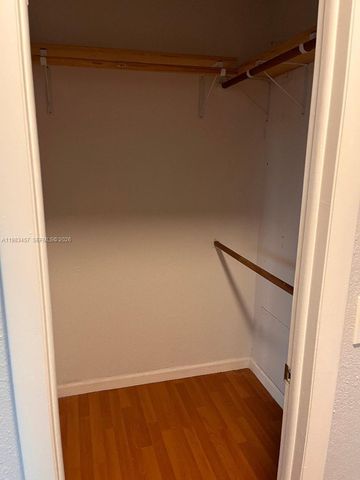 11712 SW 13th St, Miami, FL 33184