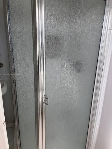 11712 SW 13th St, Miami, FL 33184