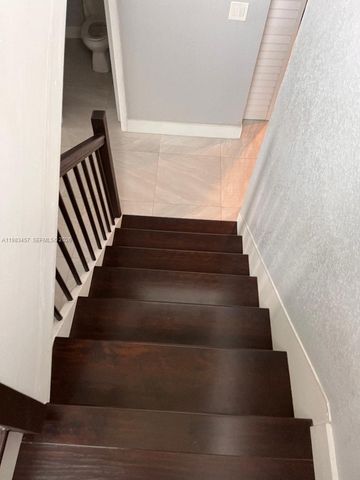 11712 SW 13th St, Miami, FL 33184