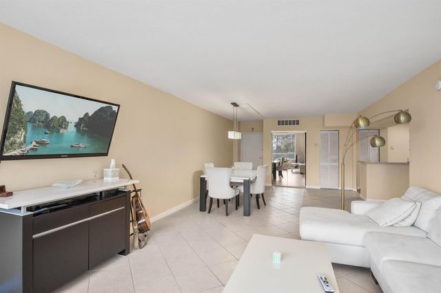 3450 S Ocean Boulevard 106, Palm Beach, FL 33480