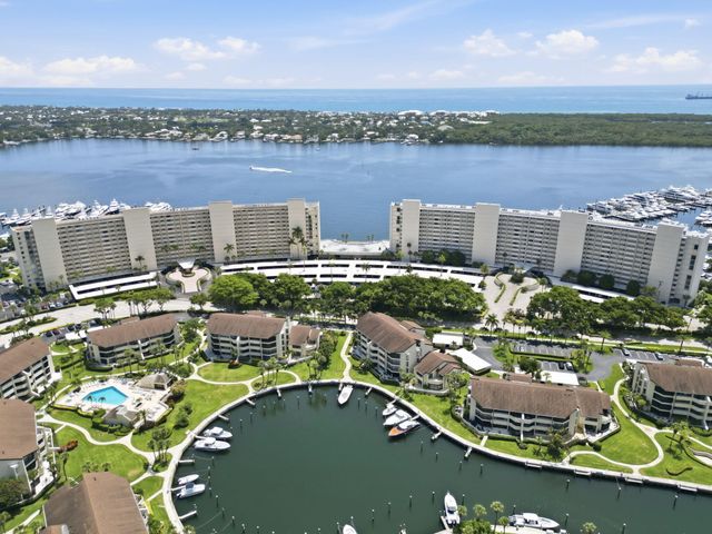 124 Lakeshore Drive 8280, North Palm Beach, FL 33408