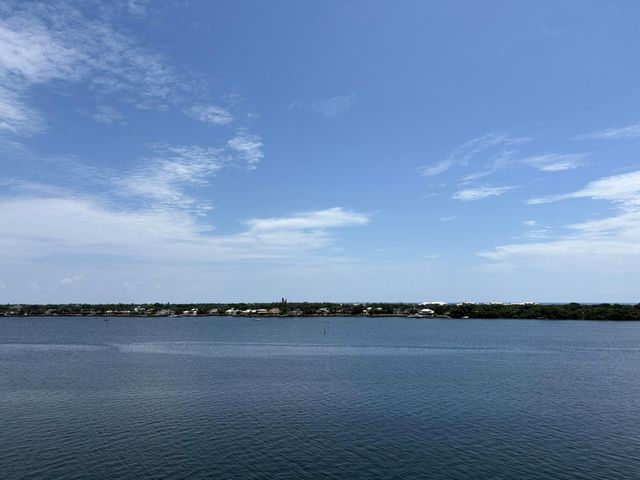 124 Lakeshore Drive 8280, North Palm Beach, FL 33408