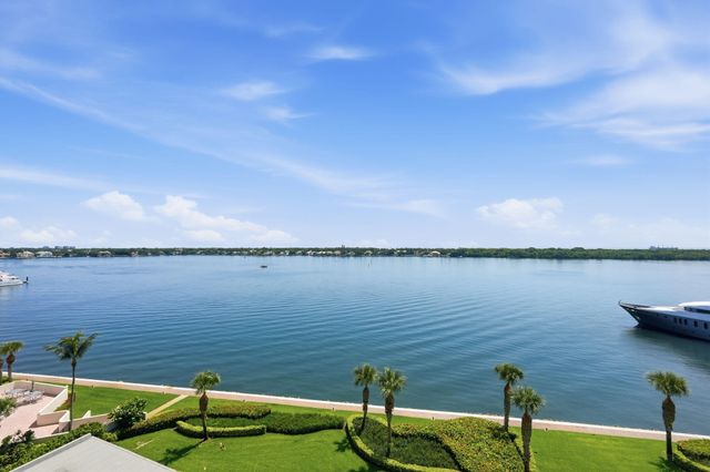 124 Lakeshore Drive 8280, North Palm Beach, FL 33408