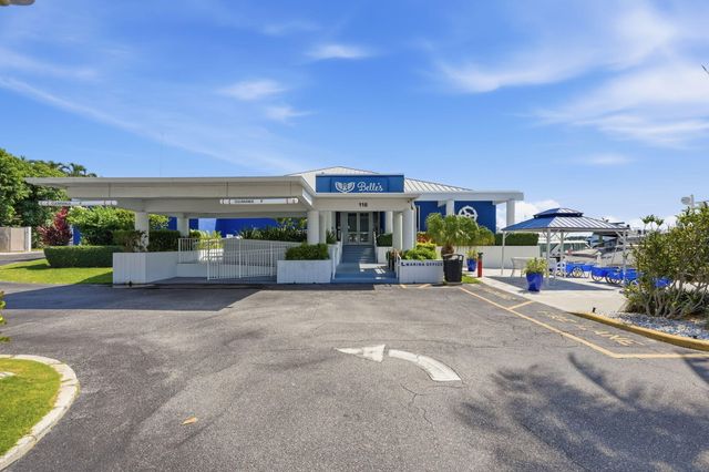 124 Lakeshore Drive 8280, North Palm Beach, FL 33408