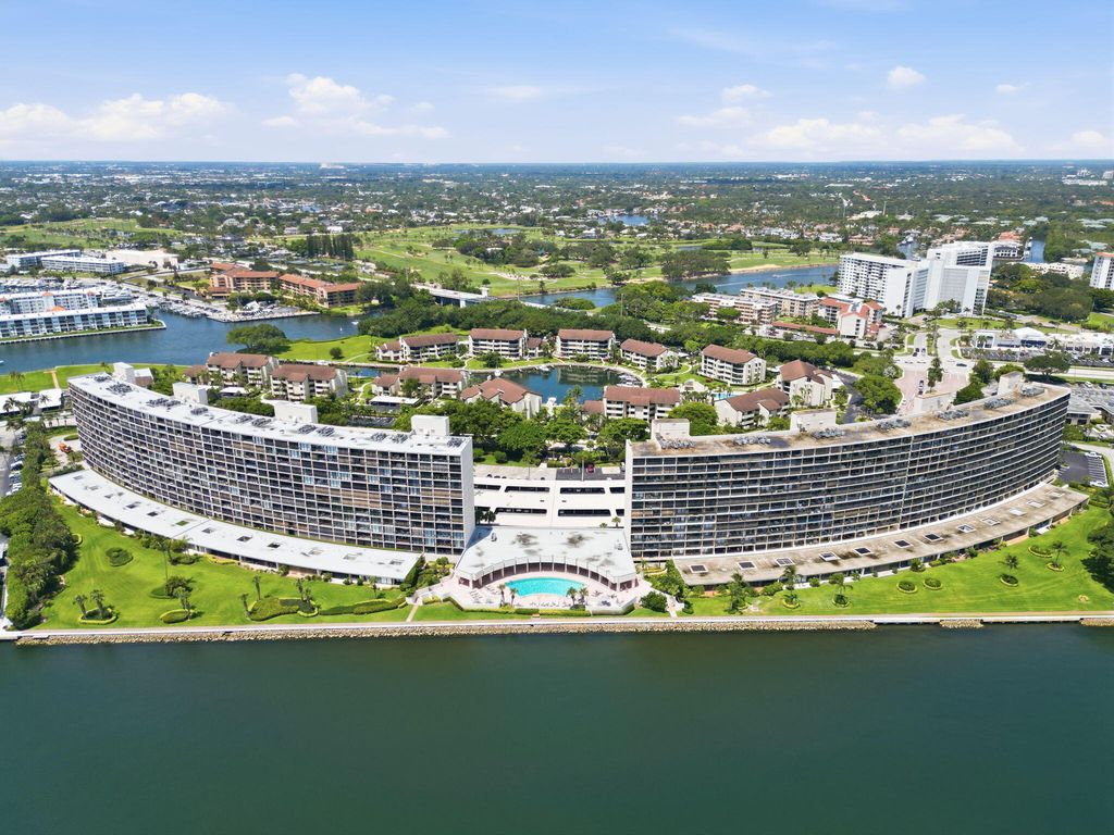 124 Lakeshore Drive 8280, North Palm Beach, FL 33408