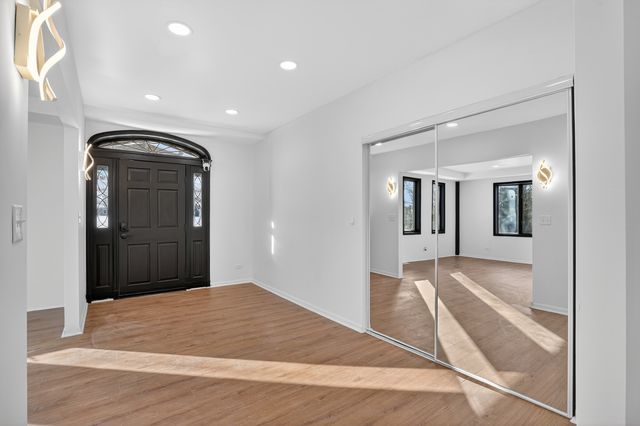 13821 116th Avenue, Orland Park, IL 60467