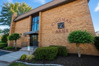 45 Hussa St 3, Linden City, NJ 07036
