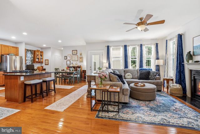 3861 BRAVEHEART DR, Frederick, MD 21704