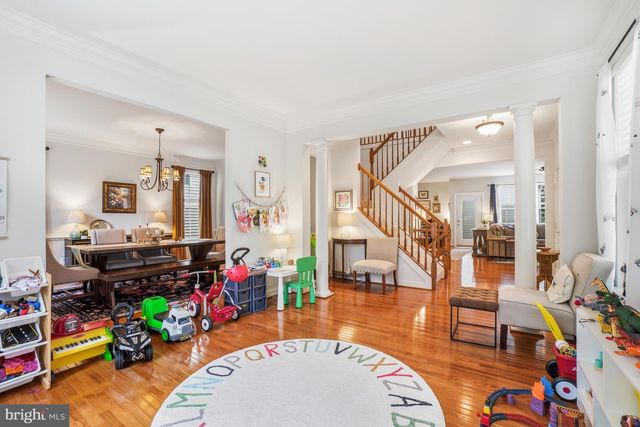 3861 BRAVEHEART DR, Frederick, MD 21704
