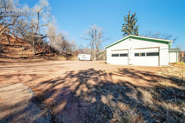 815 Midland Avenue, Manitou Springs, CO 80829