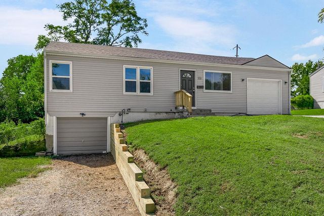 116 N Peck Drive, Independence, MO 64056