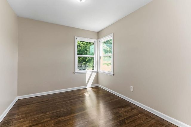 116 N Peck Drive, Independence, MO 64056