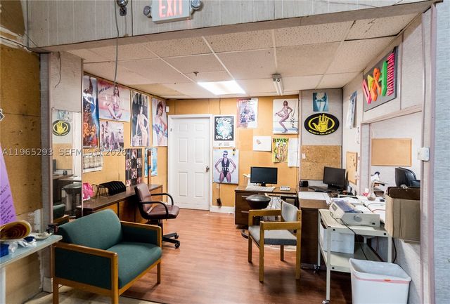3149 W Hallandale Beach Blvd W, Pembroke Park, FL 33009