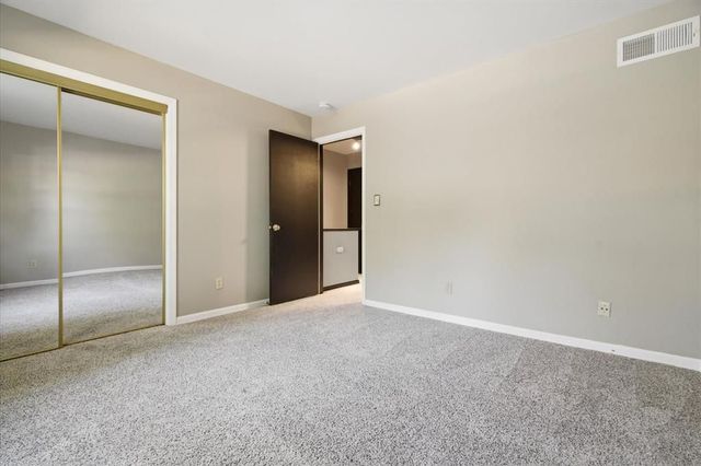 1192 Pennsbury Boulevard, Pennsbury, PA 15205