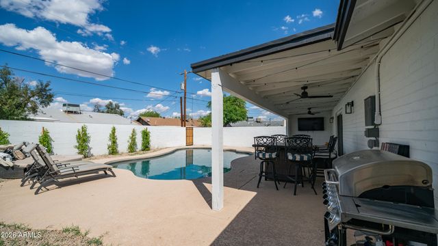 1026 E CONCORDA Drive, Tempe, AZ 85282
