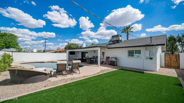 1026 E CONCORDA Drive, Tempe, AZ 85282