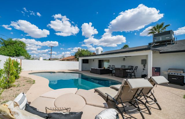 1026 E CONCORDA Drive, Tempe, AZ 85282