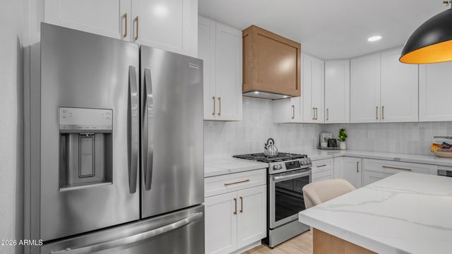 1026 E CONCORDA Drive, Tempe, AZ 85282