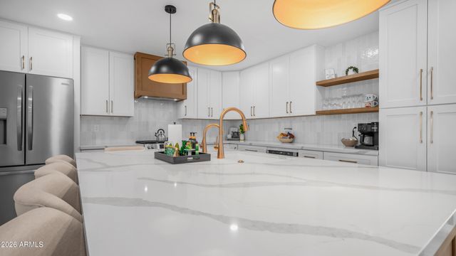 1026 E CONCORDA Drive, Tempe, AZ 85282