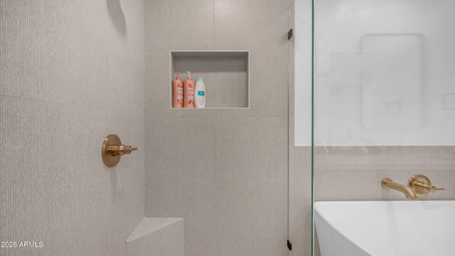 1026 E CONCORDA Drive, Tempe, AZ 85282