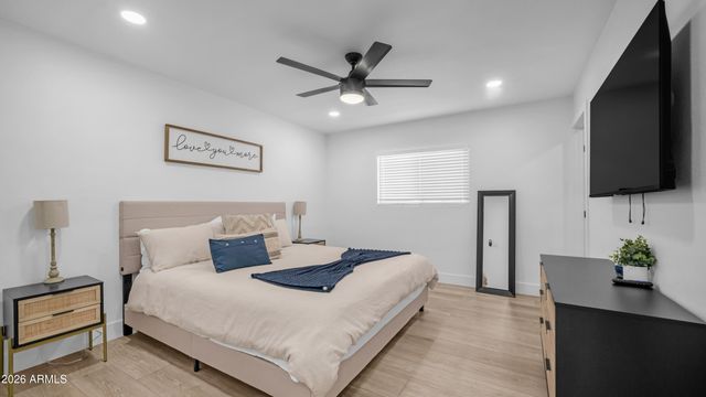 1026 E CONCORDA Drive, Tempe, AZ 85282