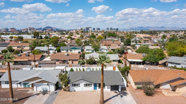 1026 E CONCORDA Drive, Tempe, AZ 85282