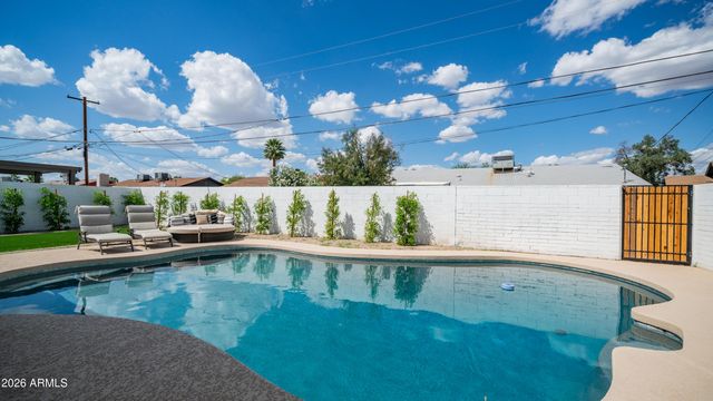 1026 E CONCORDA Drive, Tempe, AZ 85282