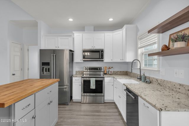 106 Tylers Cove Way, Winnabow, NC 28479