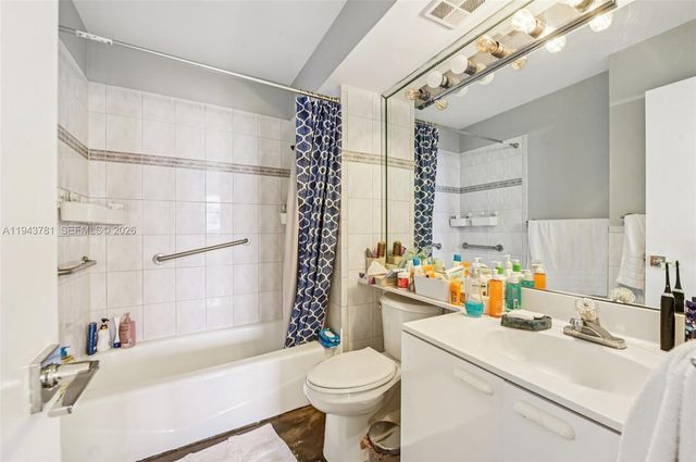 6450 Collins Ave 703, Miami Beach, FL 33141