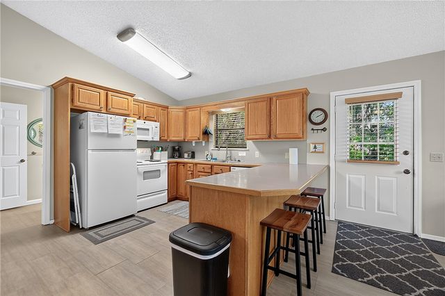 21265 Maple Drive, Garfield, AR 72732