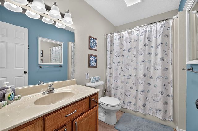 21265 Maple Drive, Garfield, AR 72732